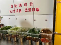 -文山荷鲜居(翠湖店)
