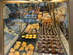 -Dough&Joe团憩(瑞虹天地月亮湾店)