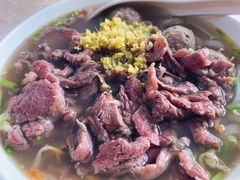 牛肉加丸汤粿条-华威达牛庄(黄埔大道西店)