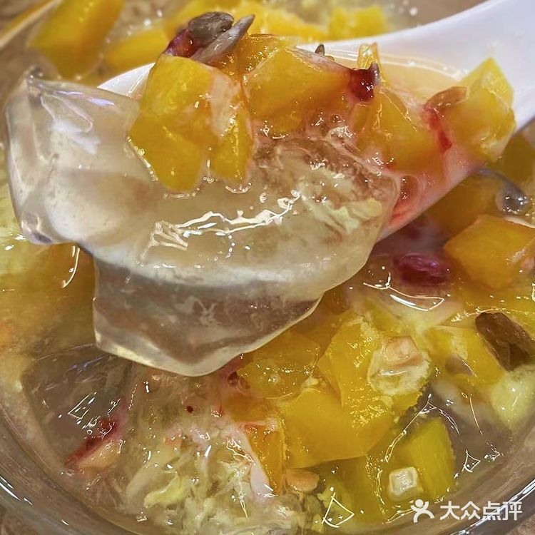 排队2小时也要吃的跷脚牛肉！值得N刷！