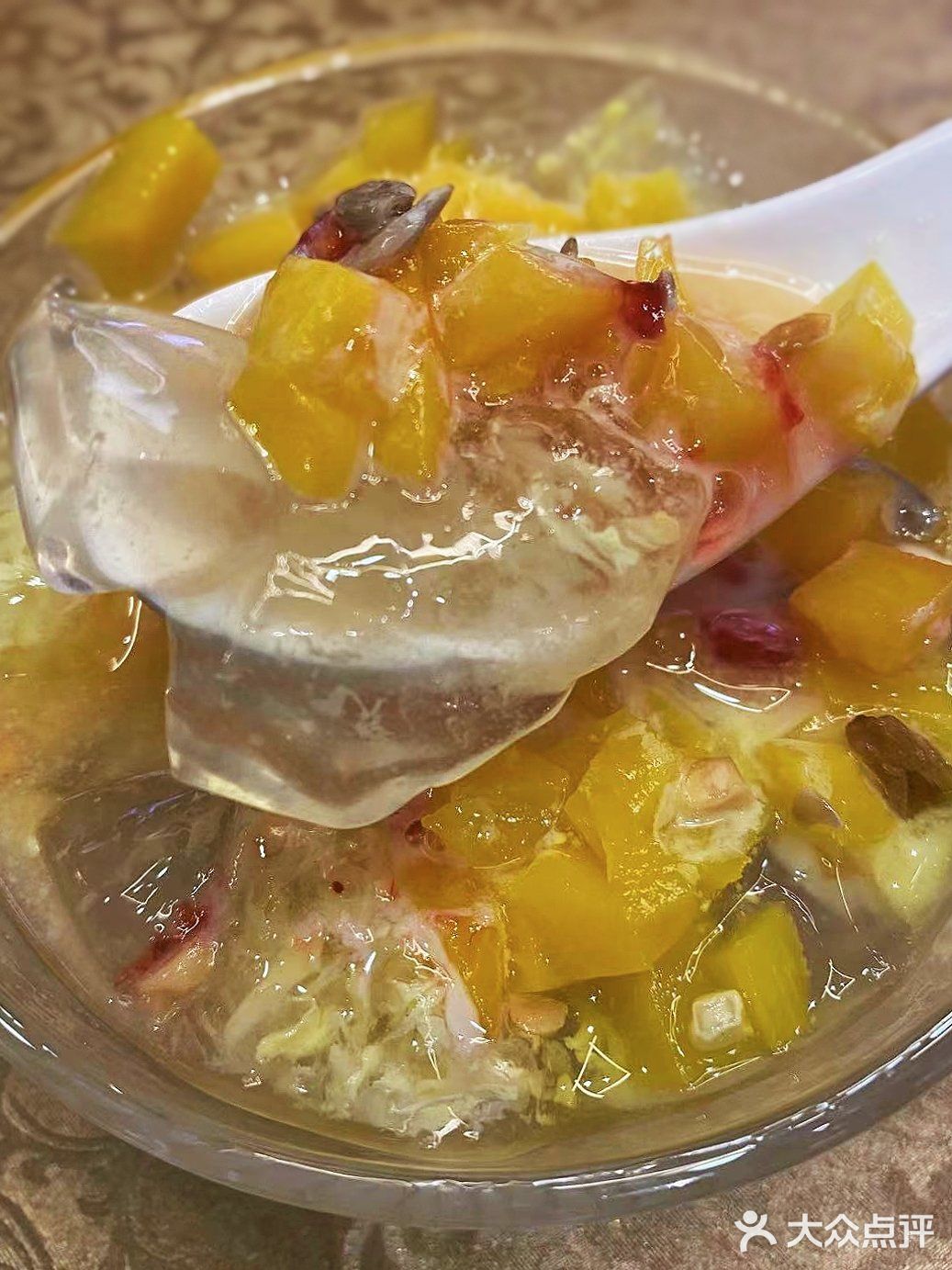 排队2小时也要吃的跷脚牛肉！值得N刷！