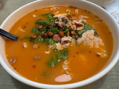 酸汤肉片米线-缘久缘米粉(新街口店)