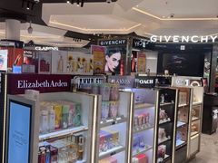 -王权免税店(普吉机场店)