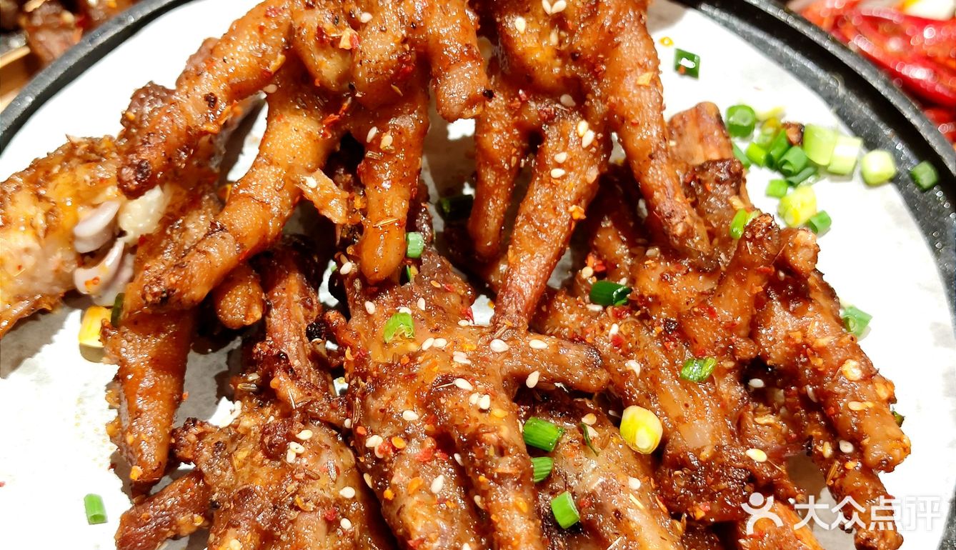 长沙首家卤味烧烤75自助选串上百菜品巨好吃