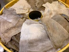 金牌毛肚-沸炉重庆老火锅(军事博物馆店)