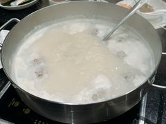 -一哥澳门豆捞 · 十七年经典澳门火锅(四季天地店)