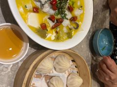 -月枫江南小馆(绿地缤纷广场店)