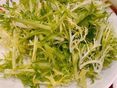 爽口苦菊-秦记香辣蟹(松榆里店)