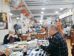 -洞密园美食城(富华路店)