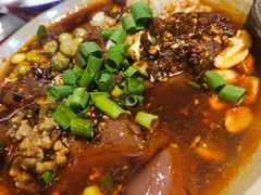 -谢老五跷脚牛肉·非遗传承店