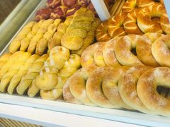-焙丽拾光(麦凯乐直营店)