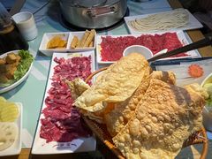 -花田煮鲜牛肉火锅(钟楼众汇店)