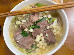 羊肉泡馍-刘信牛羊肉小炒泡馍(回民街店)