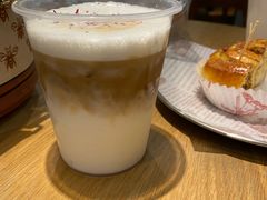 玫瑰海盐拿铁咖啡-咖乐禧面包公司(瑞景社区店)