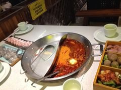 -十三幺山野火锅(市府路店)