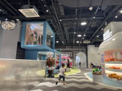 -MINI MARS KIDS CLUB亲子家庭中心(长宁天山店)