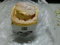 -光明牛奶棚(南泉店)