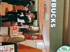 -星巴克臻选(莘庄仲盛店)