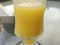 橙汁-时光吧·大堂吧·丽江和府洲际度假酒店