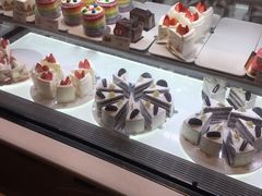 -巴黎贝甜(大宁国际商业广场店)