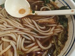 -鑫花溪牛肉米粉(东环大润发店)