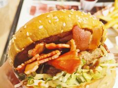 -The Habit Burger Grill 哈比特汉堡(复兴soho店)