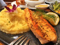 -申德勒加油站餐厅(三里屯北小街店)