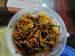 开洋葱油拌面-东泰祥生煎馆(陕西南路店)