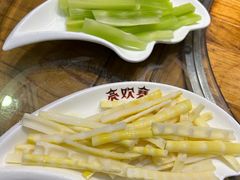 -亮欢寨酸汤鱼(沙冲路店)
