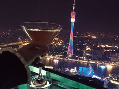 景观位-广州柏悦酒店·悦吧·顶楼露天酒吧