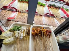 -签多多串串香火锅
