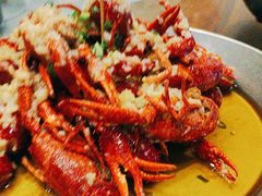 -巴厘龙虾·榜首油焖大虾(音乐学院·沿江酒馆店)
