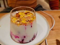 红心燕麦脆思慕雪-上芽食集(德思勤店)