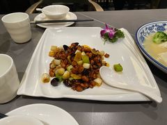 -芙蓉凰花园酒楼
