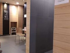 -麦当劳(世界城广场店)