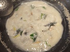 回头鱼-陈大锅·岳阳鱼馆·地道岳阳菜(美食街店)