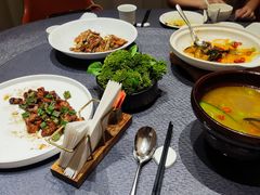 -连鹭海鲜·海肠捞饭·海胆饭(星海店)