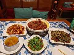-好嫂子酱猪手•农家菜(学院南路店)
