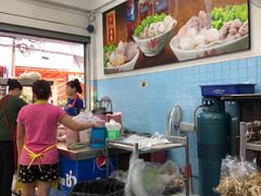 -榮泰米粉湯(Left Shop)