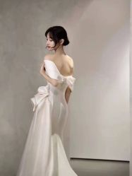 -LOVE SHINE婚纱·红鼎庄龙凤褂·妈妈装定制