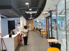 -麦当劳(民盈·国贸城店)