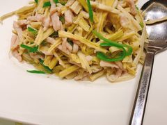-金时代顺风大酒店(临港百联店)