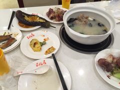 -泉福居酱骨头自助广场(南大街商业步行街店)
