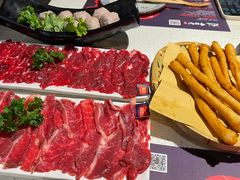 -牛村来人潮汕牛肉火锅(西单店)