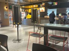 -麦当劳(中山公园龙之梦店)