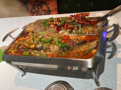 -鸣记脆皮烤鱼(岐山路店)