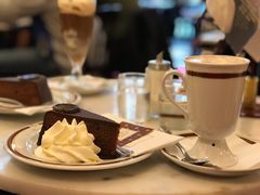 -Cafe Sacher(WIEN)