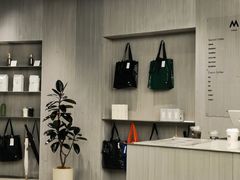 景观位-M Stand(南京紫峰大厦店)