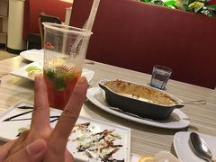 -必胜客(WOW贺州灵峰店)