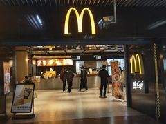 -麦当劳(中山公园龙之梦店)